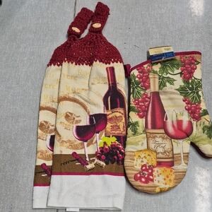 Wine-Themed Kitchen Crochet Top Towels and Oven Mitt Set